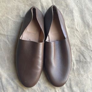 NWT Men’s Sandro Leather Slippers